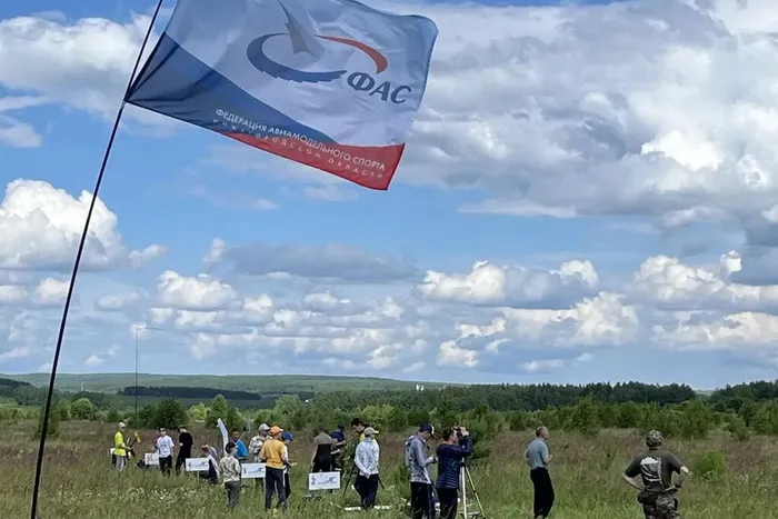 100 лет3